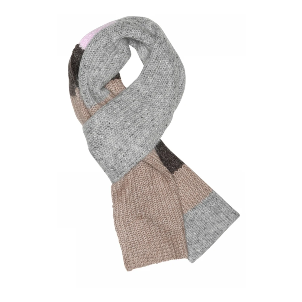 Accessories > Scarves > Winter Scarves - - Gustav - Modalova