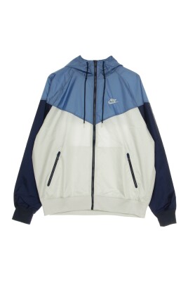 windbreaker-jacket