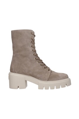 vintage-lace-up-suede-ankle-boots