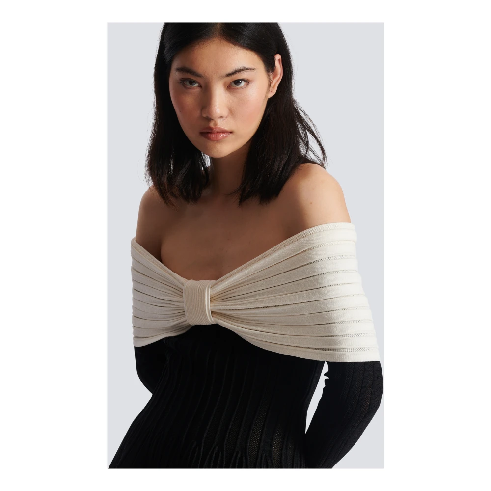 Balmain Skaterjurk met off-shoulder in een gestructureerde gebreide stof Black Dames