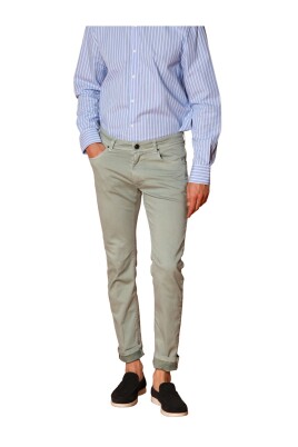 slim-fit-green-camouflage-pants