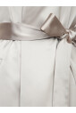 beige-bovenkleding-met-brede-revers