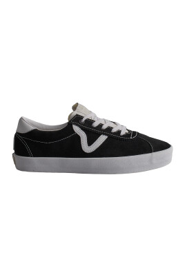 retro-skate-low-top-sneakers