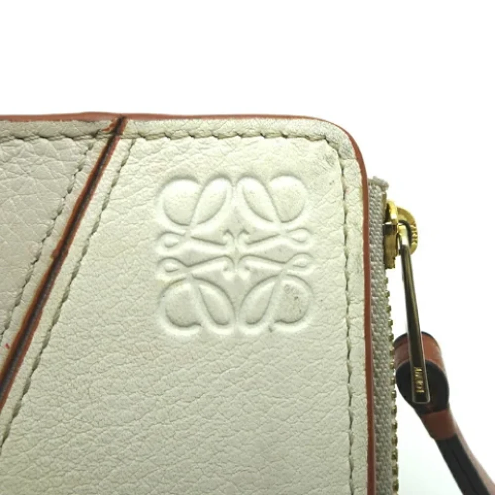 Loewe Pre-owned Leather wallets White Dames