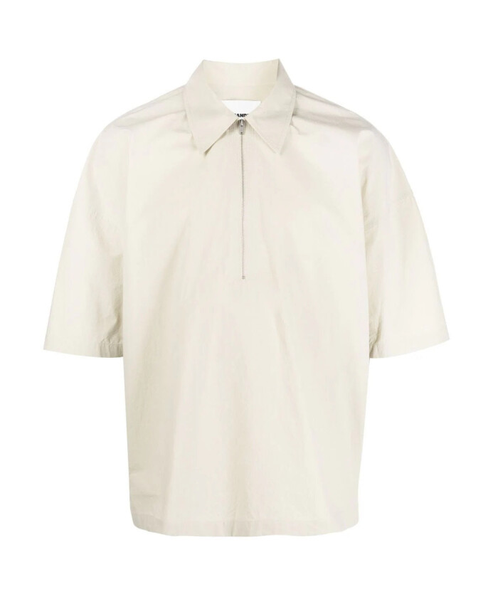 chemise-decontractee-a-manches-courtes