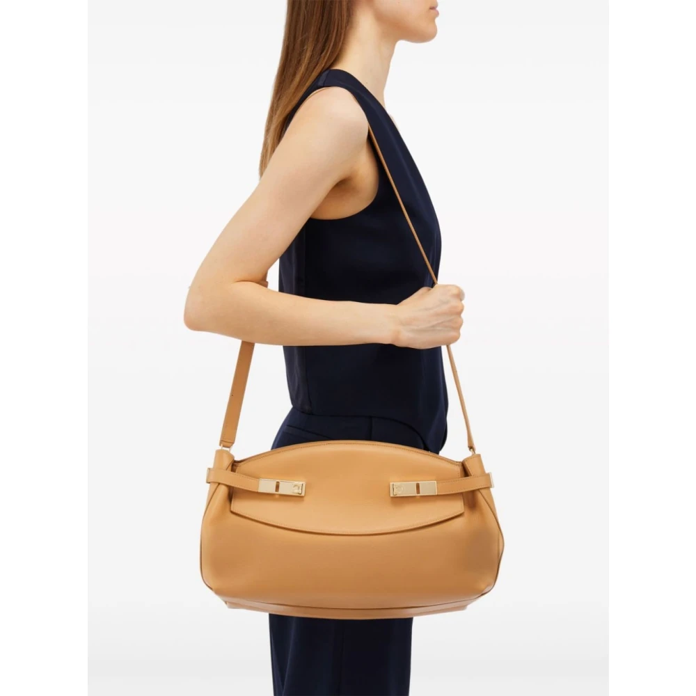 Salvatore Ferragamo Lichtbruine Gehamerde Leren Schoudertas Brown Dames