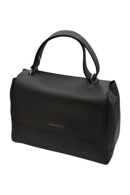 black-leather-handbag
