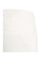 witte-bermuda-shorts-met-strass-applicaties