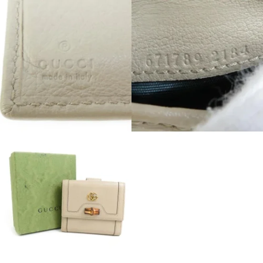 Gucci Vintage Pre-owned Leather wallets Beige Dames