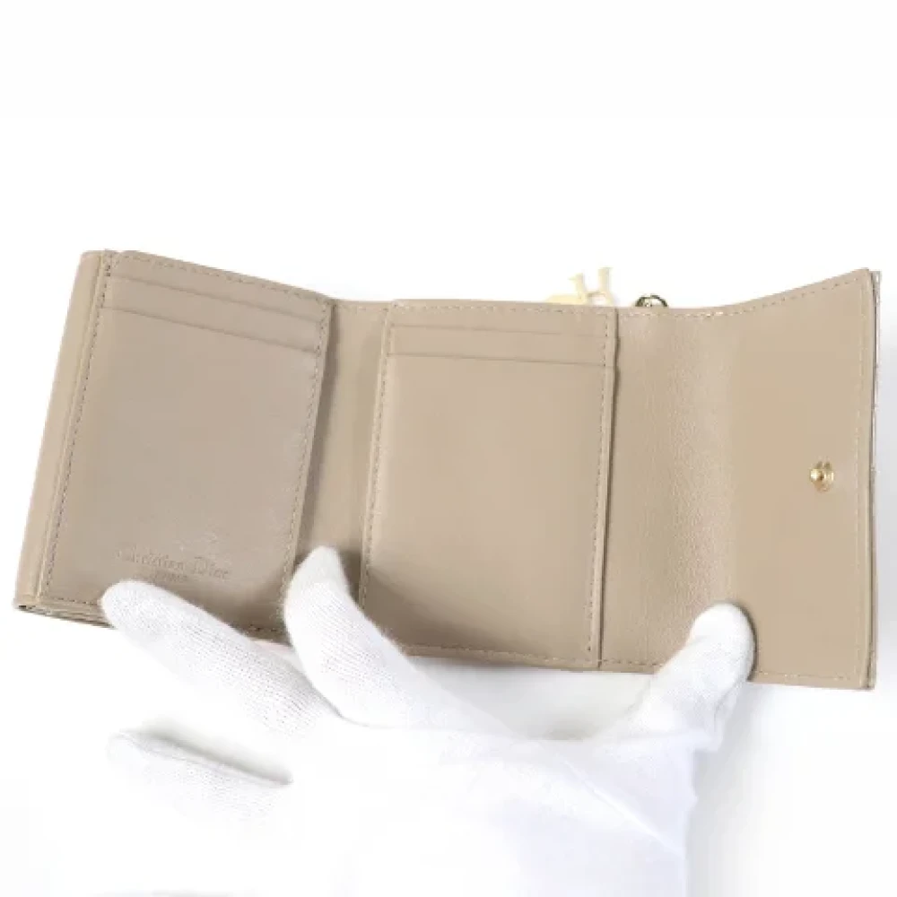 Dior Vintage Pre-owned Leather dior-bags Beige Dames
