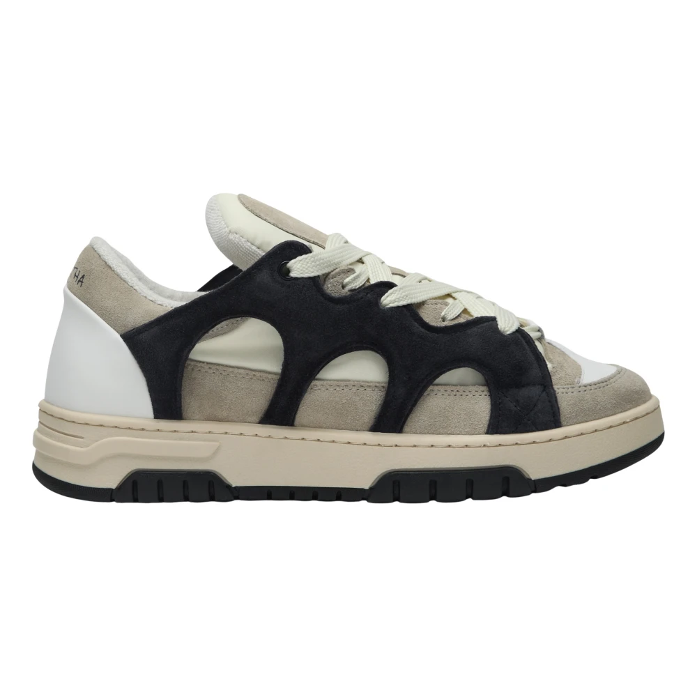 Shoes > Sneakers - - Santha - Modalova
