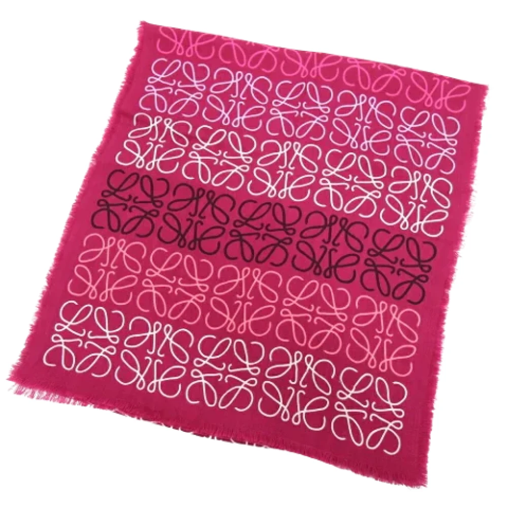 Loewe Pre-owned Wool scarves Pink Dames