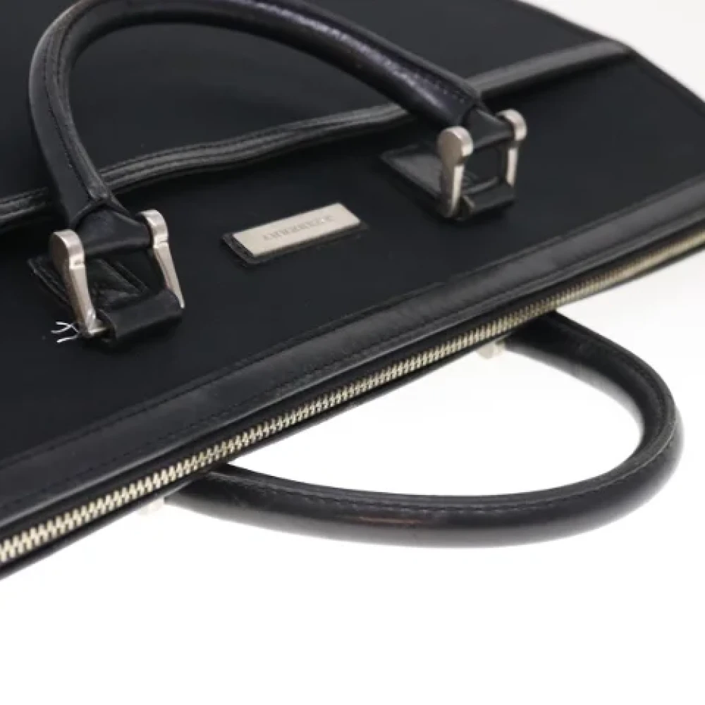 Burberry Vintage Pre-owned Nylon handbags Black Dames