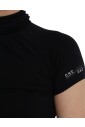 haut-noir-a-manches-courtes-a-col-roule