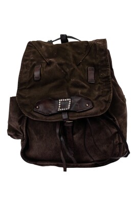 brun-ryggsack-stilfull-modell