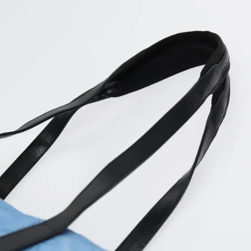 Prada Vintage Pre-owned Nylon totes Blue Dames