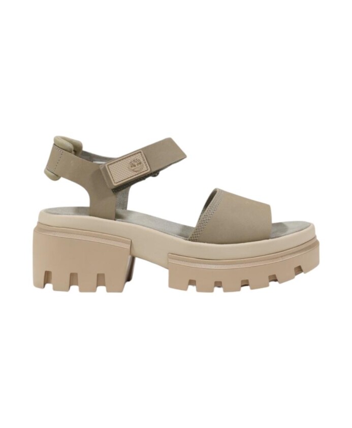 sandales-en-cuir-beige-avec-boucle-et-semelle-en-caoutchouc