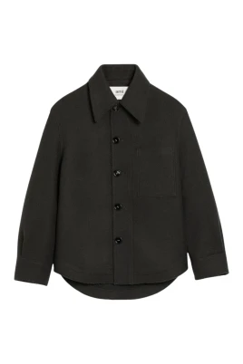 Button-fastening Casual Shirt