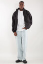 jean-denim-coupe-large-blanchi