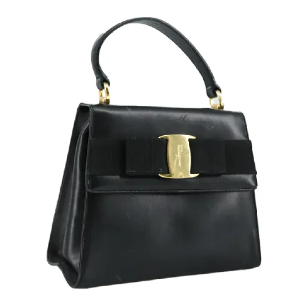 Salvatore Ferragamo Pre-owned Leather handbags Black Dames
