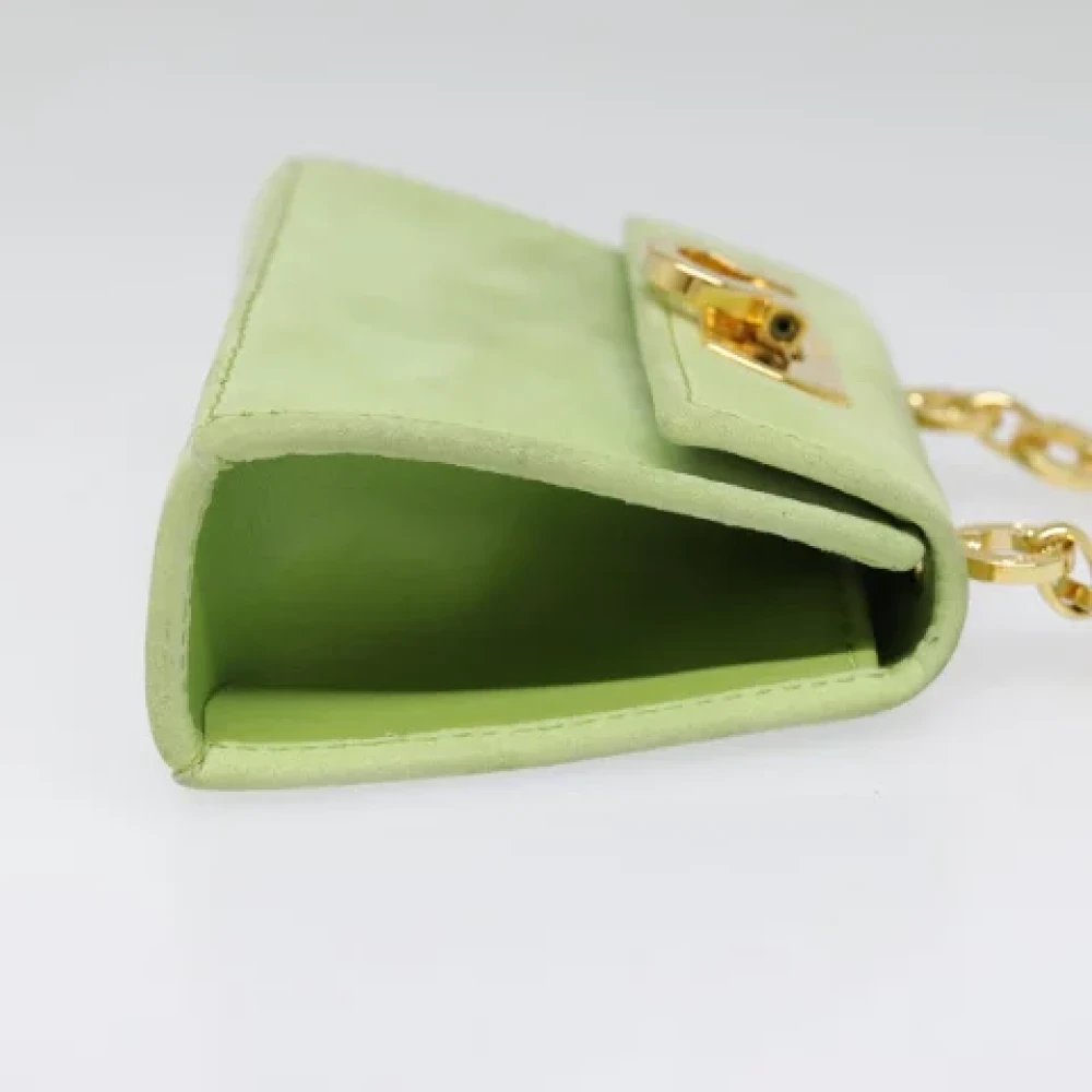 Salvatore Ferragamo Pre-owned Suede shoulder-bags Green Dames