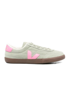 clama-sneakers