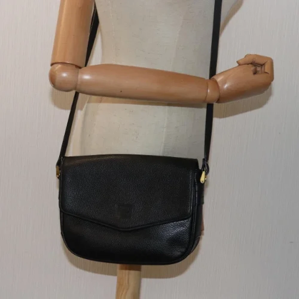 Burberry Vintage Pre-owned Leather shoulder-bags Black Dames