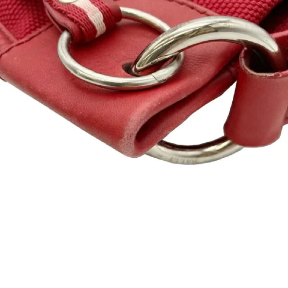 Bally Pre-owned Canvas shoulder-bags Red Dames