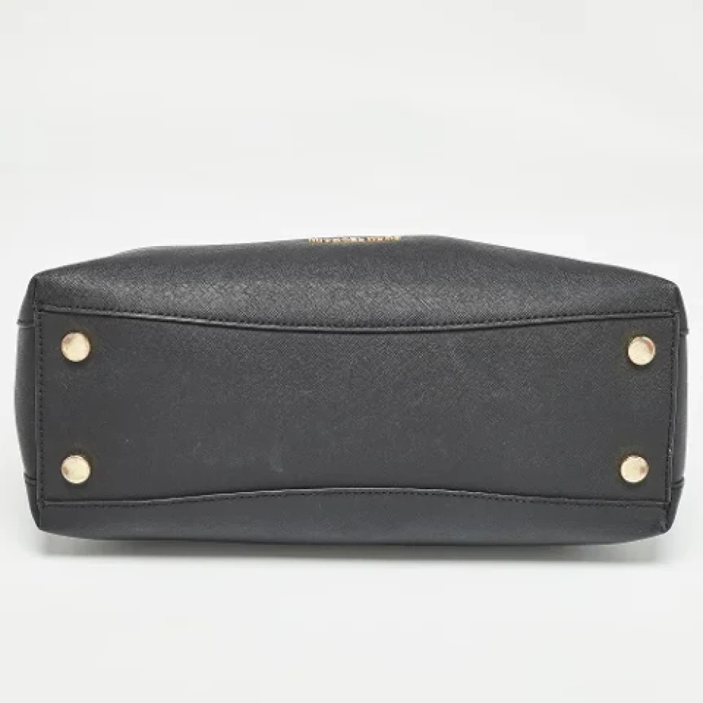 Michael Kors Pre-owned Leather shoulder-bags Black Dames