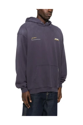 Plommonblå hoodie med känguruficka