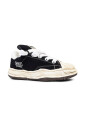 sneaker-basse-en-toile-matelassee-noire