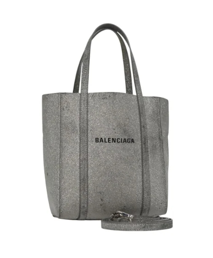 pre-owned-cuir-sacs-main
