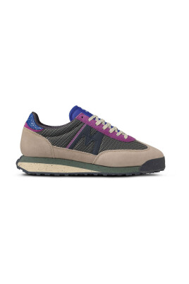 retro-style-control-sneakers