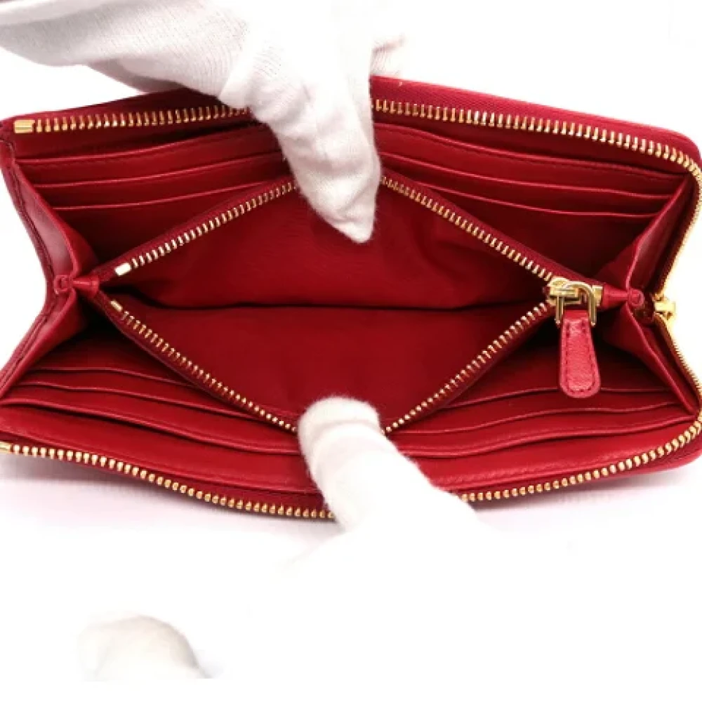 Miu Pre-owned Leather wallets Pink Dames