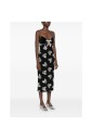 robe-noire-en-velours-a-col-en-v