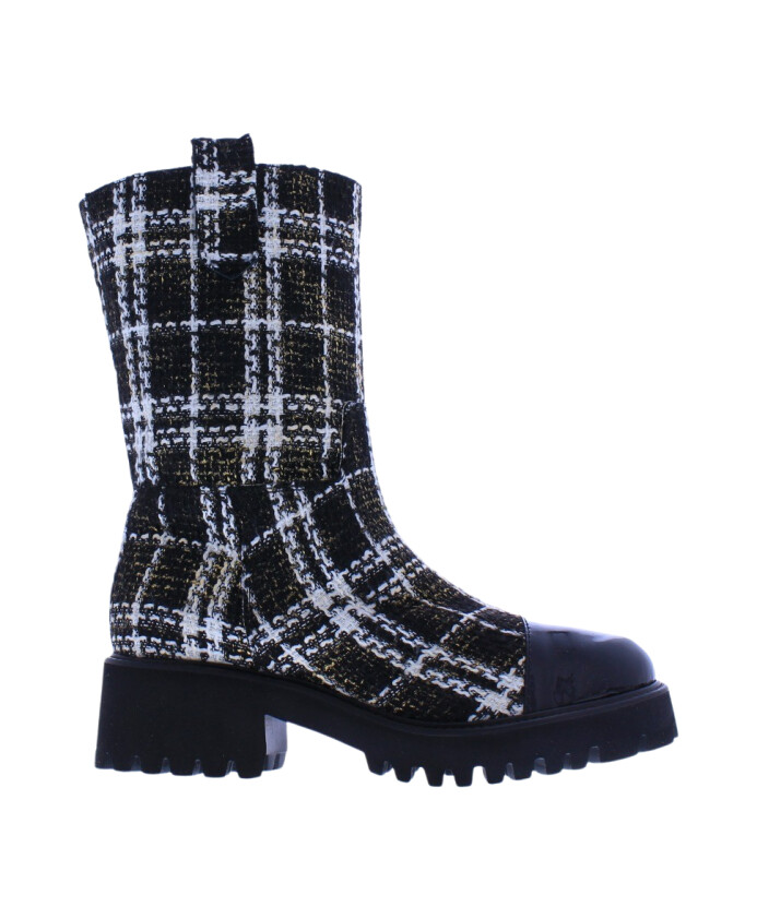 high-boots