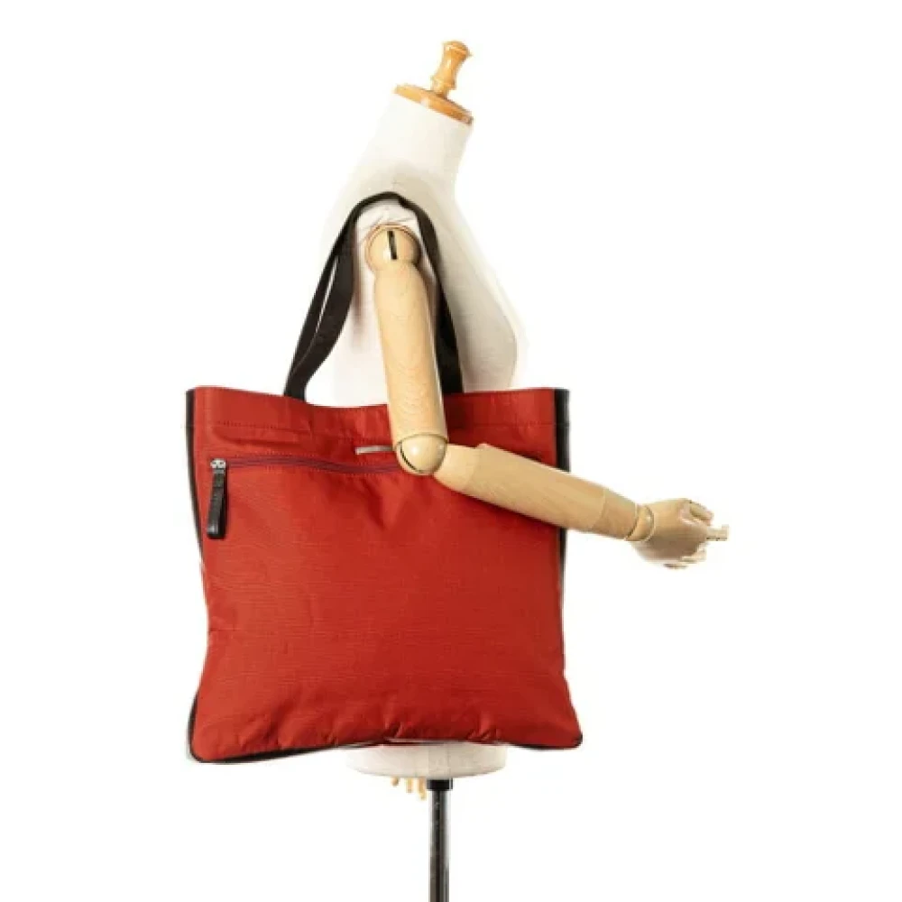 Salvatore Ferragamo Pre-owned Nylon handbags Red Dames