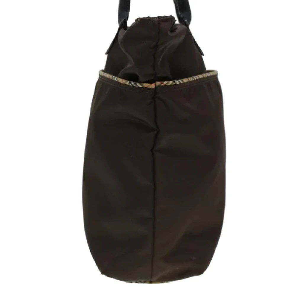 Burberry Vintage Pre-owned Nylon shoulder-bags Brown Dames