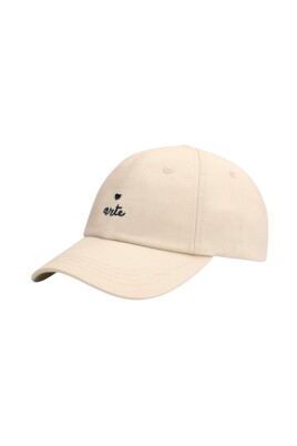 heart-logo-beige-cap-spring-summer-2025