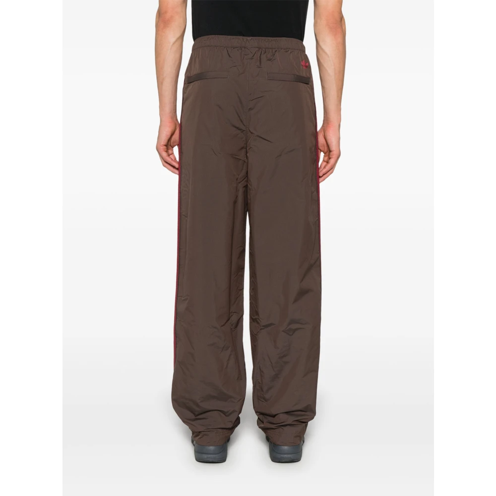 Adidas Nylon broek voor actieve levensstijl Brown Heren