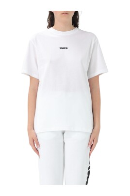white-crew-neck-t-shirt-for-women