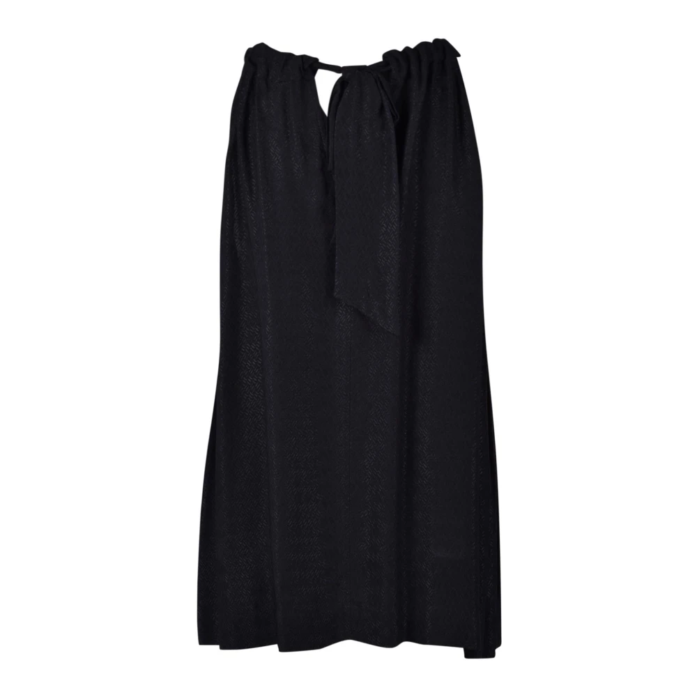 Attic and Barn Viscose Gebreide Top Black Dames