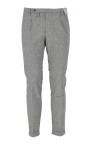pantalon-decontracte-en-noir