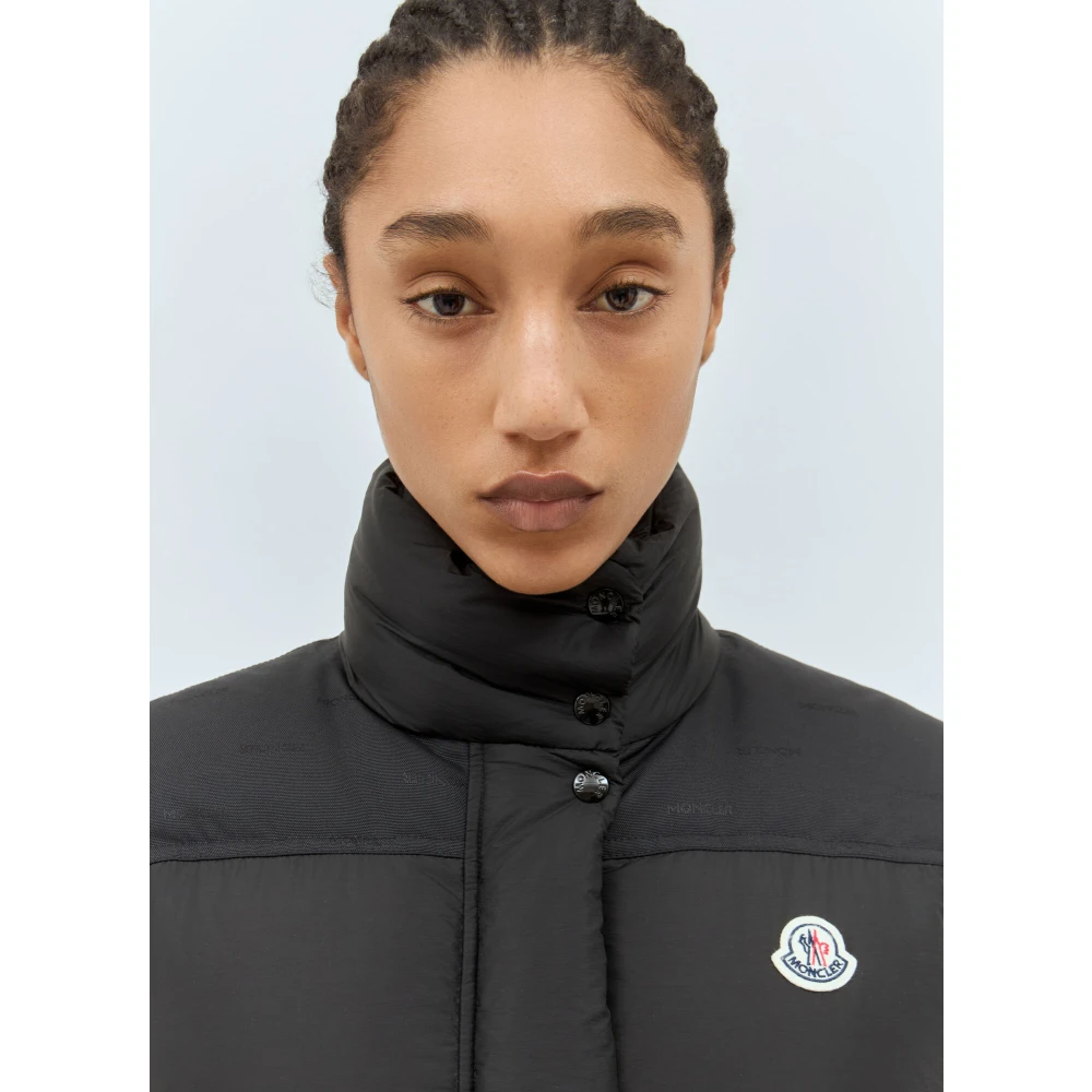 Moncler Gewatteerde Lange Donsjas met Afneembare Mouwen Black Dames