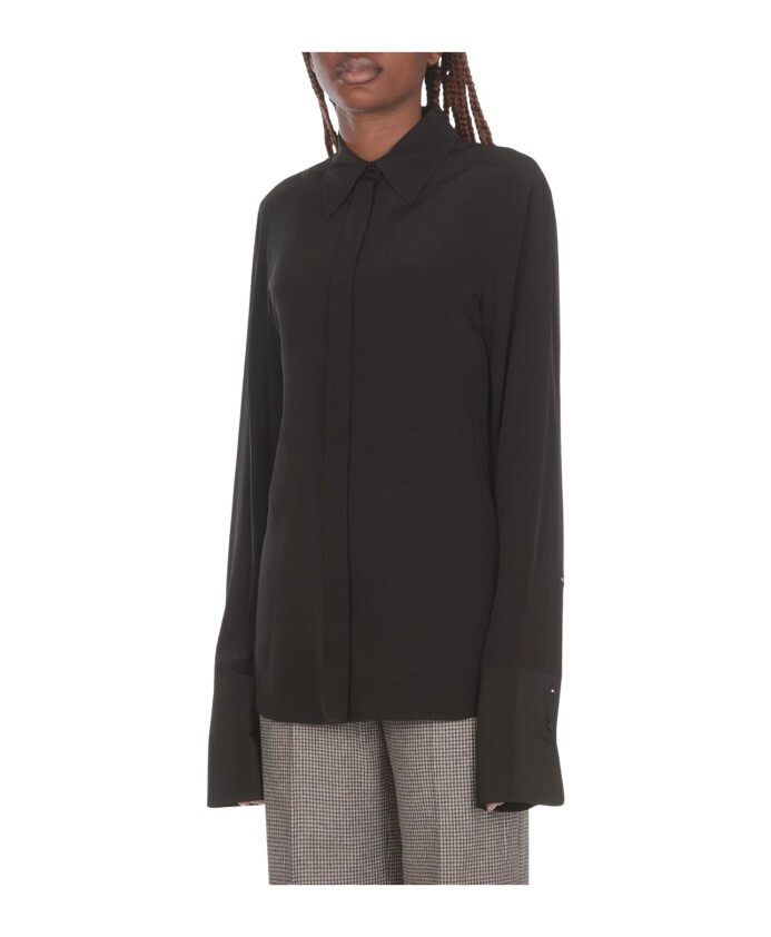 chemisier-en-soie-noir-a-col