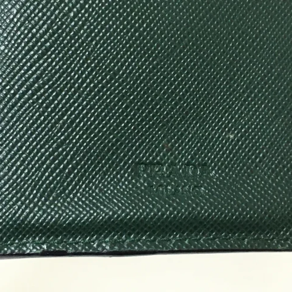 Prada Vintage Pre-owned Leather wallets Green Dames