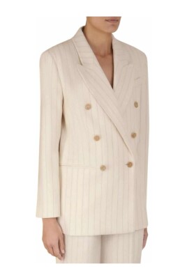 luminosity-relaxed-jacket