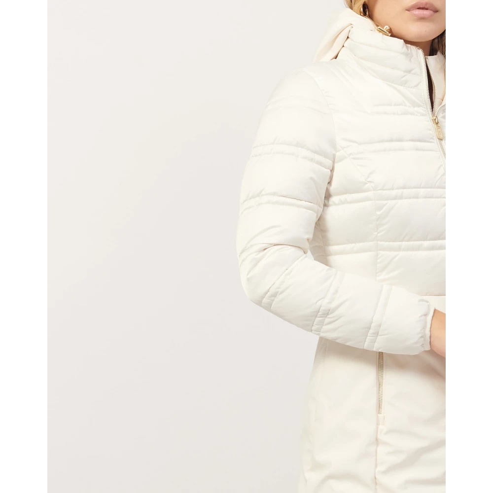 YES ZEE Gewatteerde jas met capuchon in ivoorkleur Beige Dames