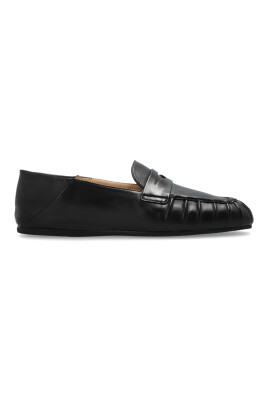 chaussures-en-cuir-type-loafers