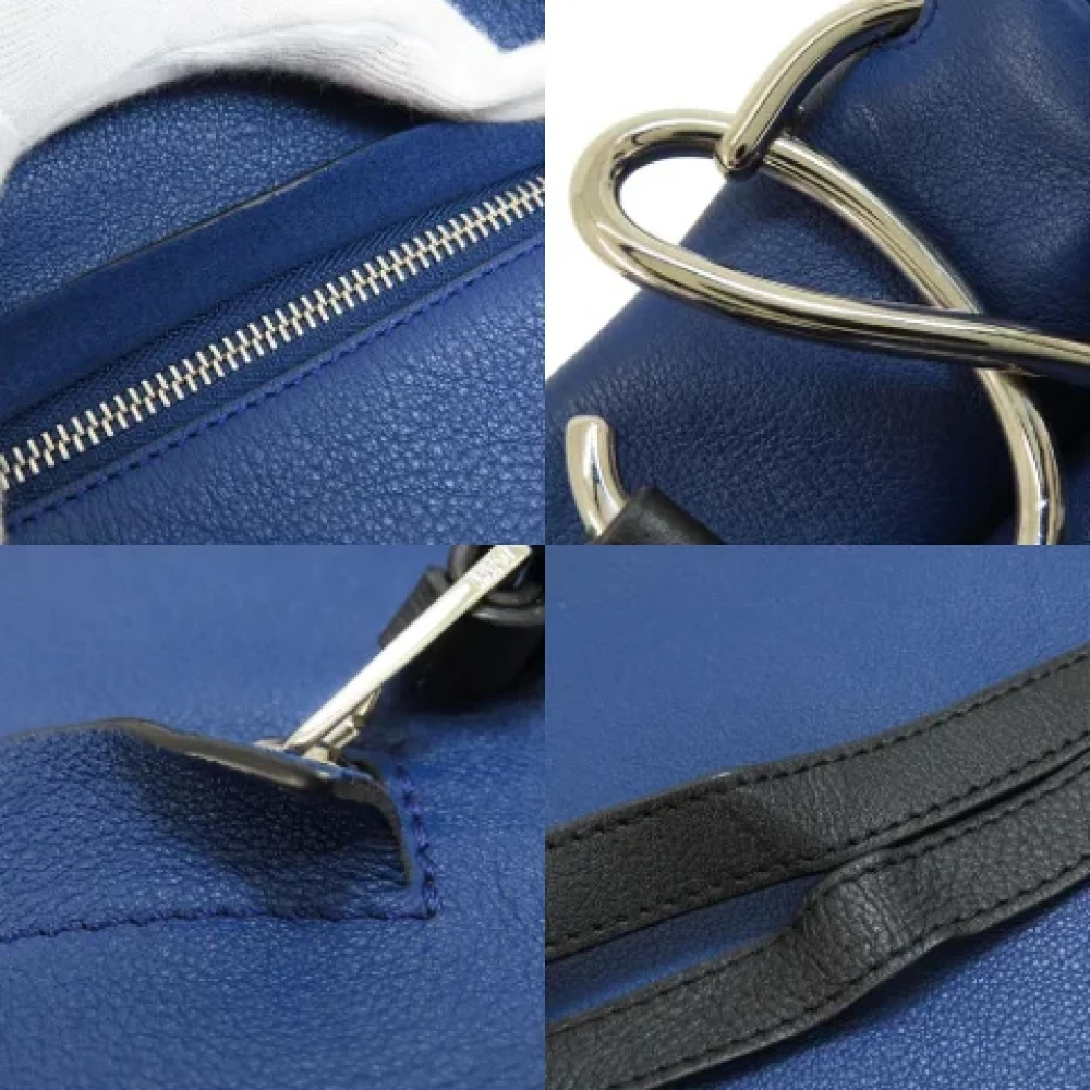 Loewe Pre-owned Leather shoulder-bags Blue Dames